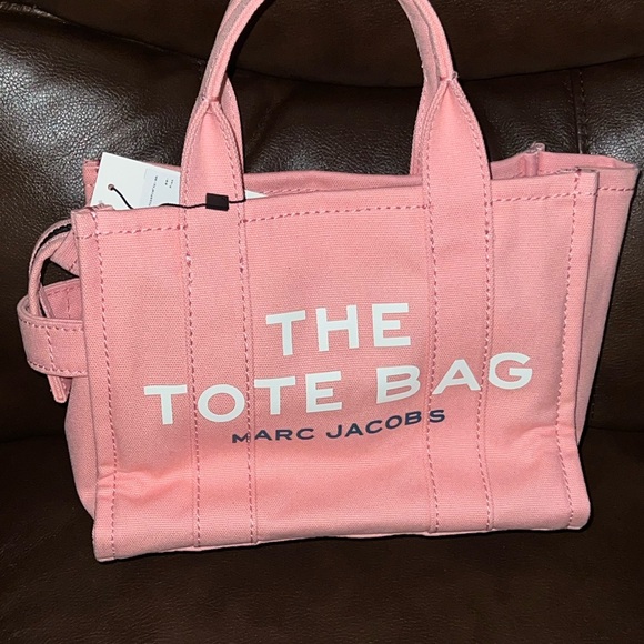 Marc Jacobs Pink Snoopy Tote Bag - Picture 2 of 6